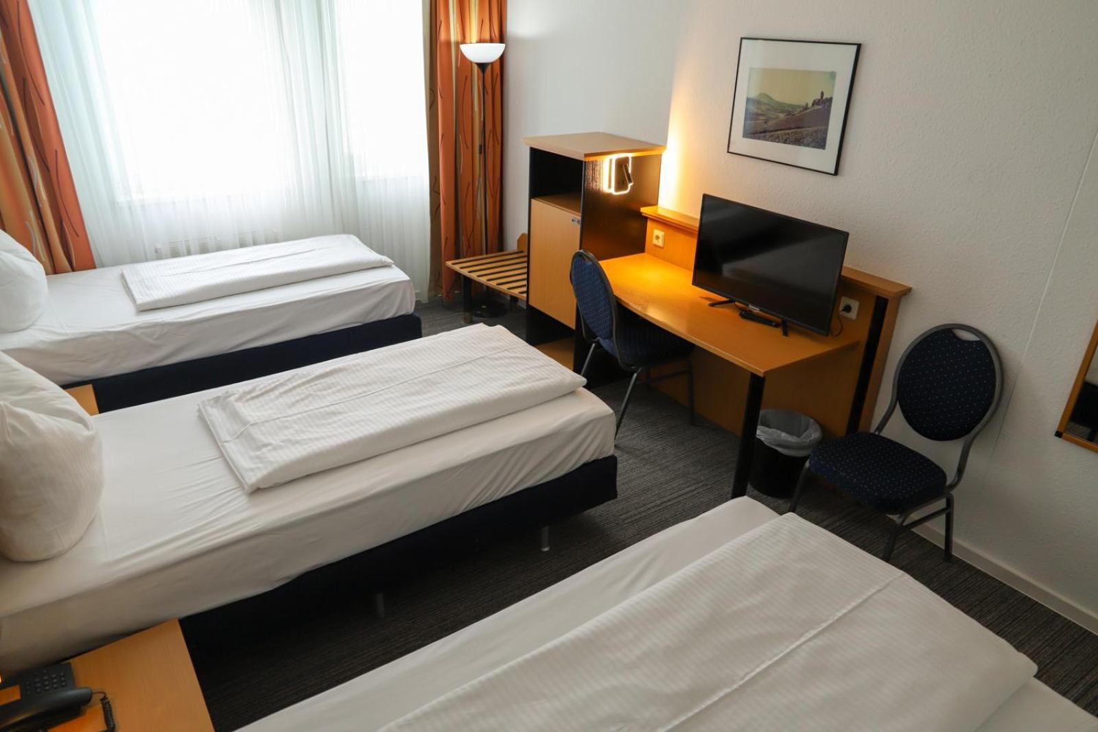 Hotel Am Suedtor Backnang Exterior photo