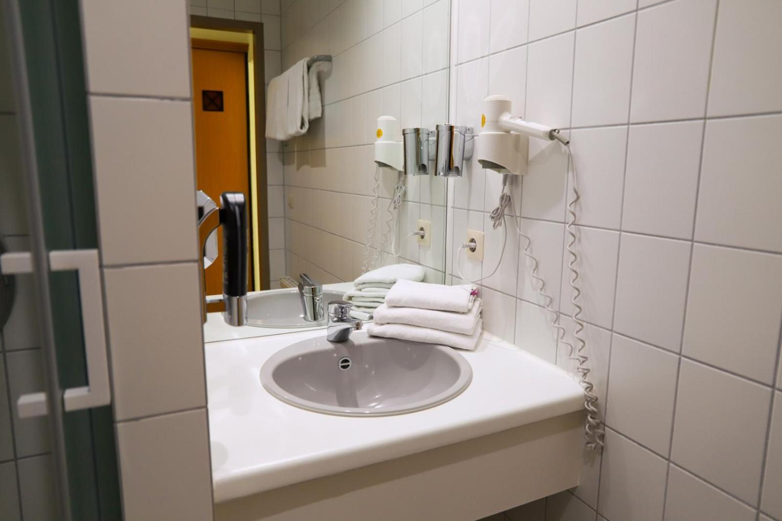 Hotel Am Suedtor Backnang Exterior photo